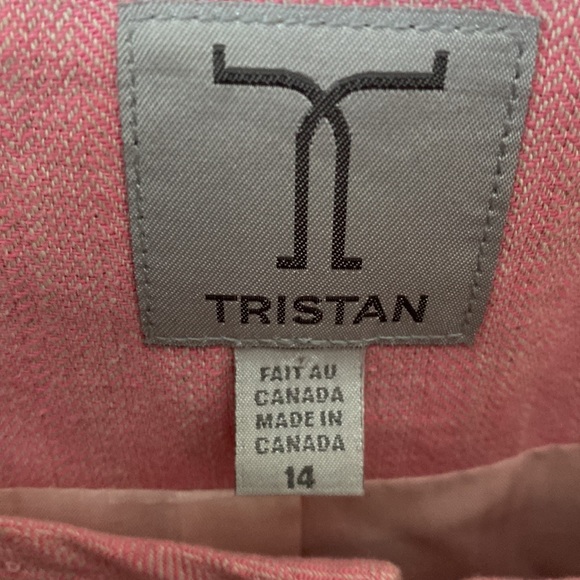 Ladies sharp Tristan 2 piece suit dress. - Picture 2 of 6